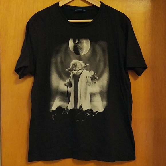 Star Wars DJ Yoda t-shirt, size L - Picture 1 of 9